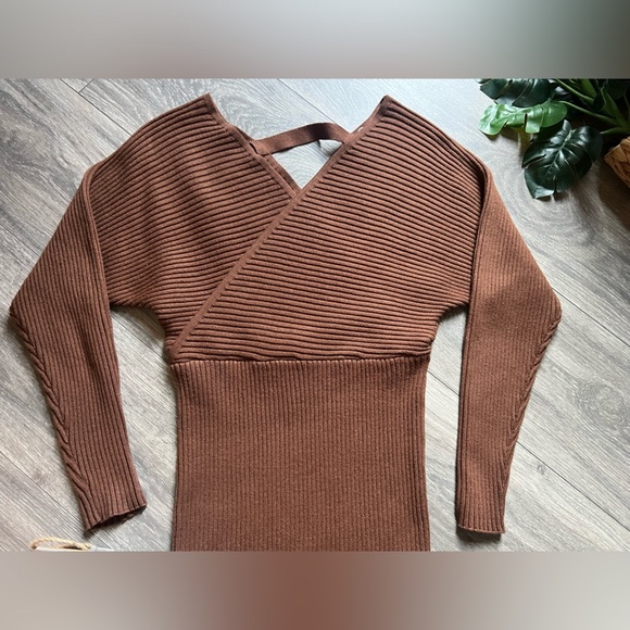 12th Tribe Bleecker Mini Sweater Dress in Rust Brown. Size Small NWT! - Picture 9 of 15